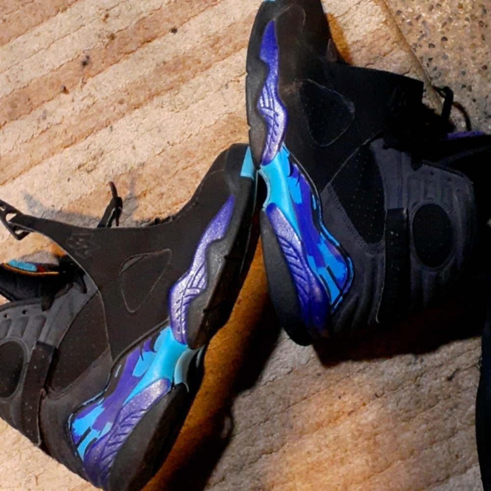 Jordan retro 8's